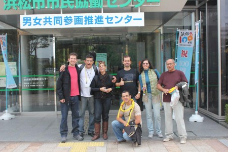 Equipe do projeto mãos as artes no japão.